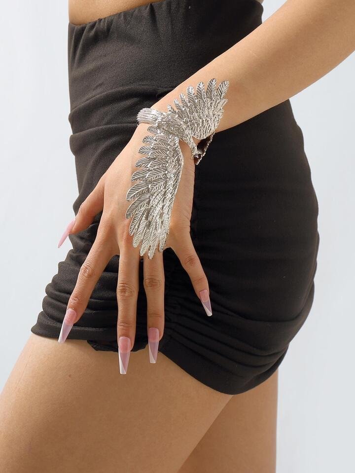 1pc Exquisite Zinc Alloy Bird Design Cuff Bangle For Women